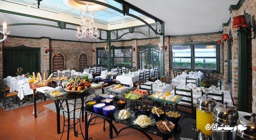 بوفه سلف سرویس صبحانه