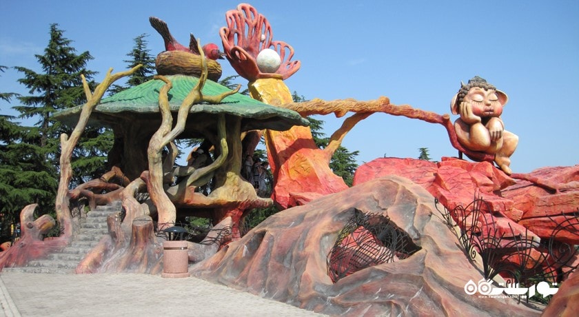 پارک تفریحی متاتسمیندا -  شهر تفلیس