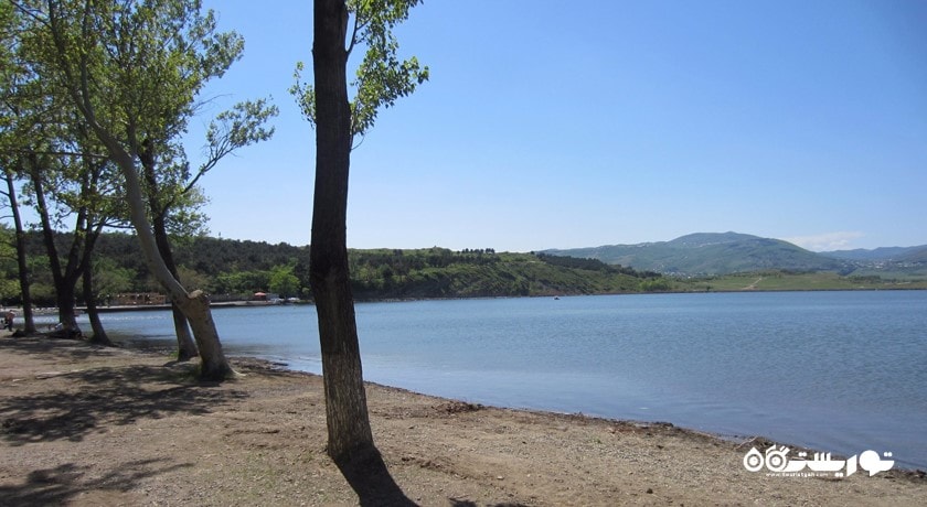 سرگرمی دریاچه لیسی، تفلیس شهر گرجستان کشور تفلیس