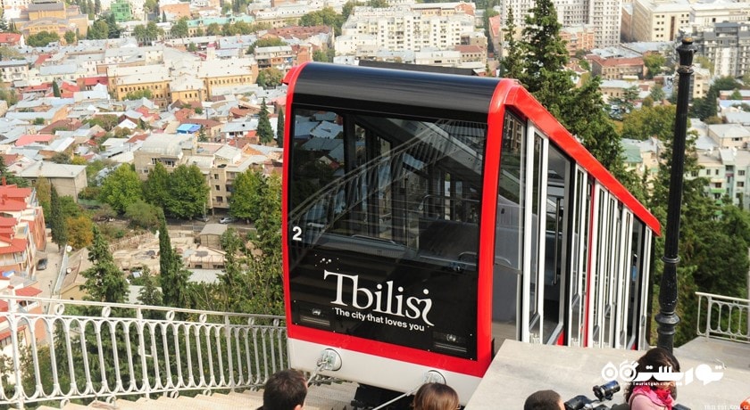 سرگرمی قطار کابلی تفلیس شهر گرجستان کشور تفلیس