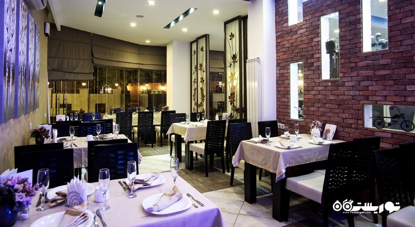 رستوران رستوران و بار هتل کورال بوتیک شهر تفلیس 