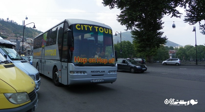 اتوبوس های تفلیس هوپ آن هوپ آف -  شهر تفلیس