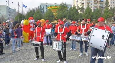 پارک رز رولوشن -  شهر تفلیس