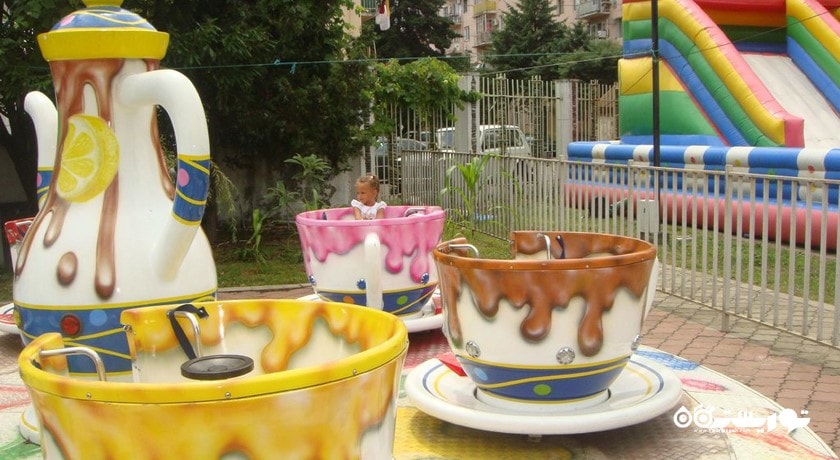 سرگرمی پارک سیکس می (ششم مه) شهر گرجستان کشور باتومی