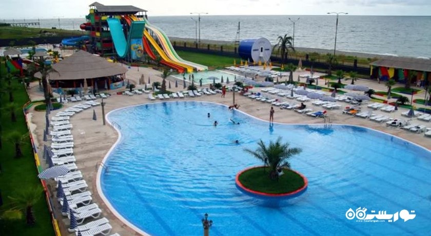 سرگرمی پارک آبی آکوآ (آکوا پارک) شهر گرجستان کشور باتومی