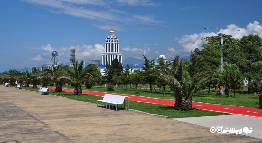 سرگرمی بلوار باتومی (پارک ساحلی) شهر گرجستان کشور باتومی