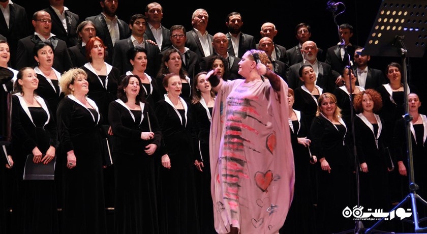 سرگرمی مرکز هنر و موسیقی باتومی شهر گرجستان کشور باتومی