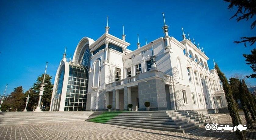 سرگرمی مرکز هنر و موسیقی باتومی شهر گرجستان کشور باتومی