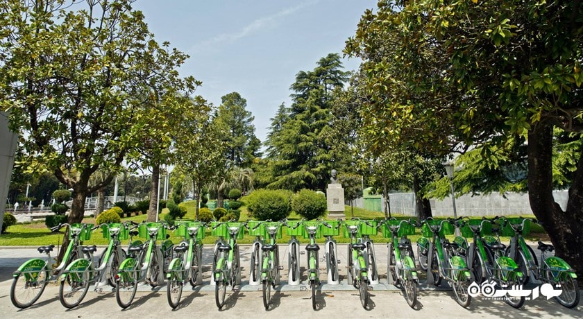 سرگرمی باتوم ولو (دوچرخه سواری) شهر گرجستان کشور باتومی