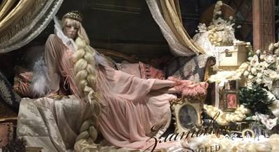 مرکز خرید مرکز خرید سوم شهر روسیه کشور مسکو