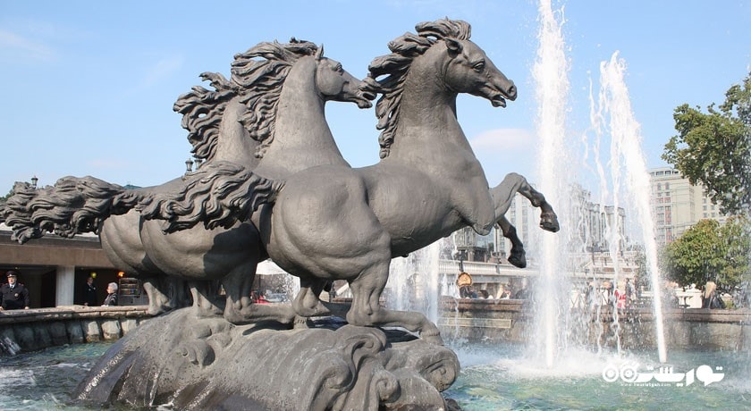 مرکز خرید مرکز خرید آخوتنی ریاد (مانژ) شهر روسیه کشور مسکو