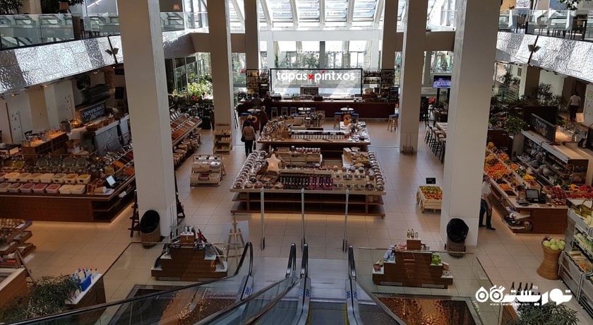 مرکز خرید بازار مرکزی سوتنوی شهر روسیه کشور مسکو