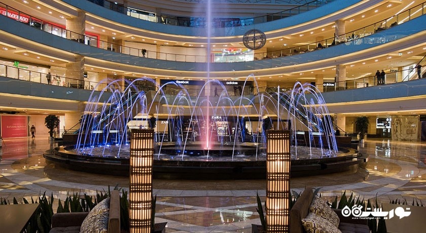 مرکز خرید مرکز خرید آفیمال سیتی شهر روسیه کشور مسکو