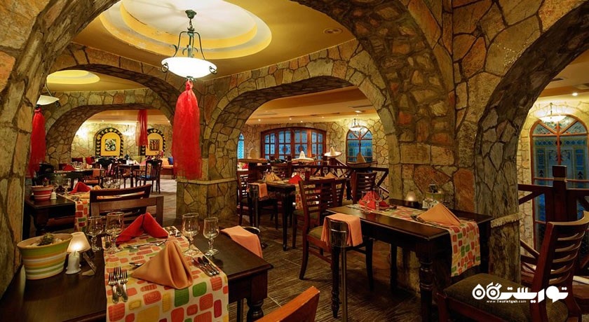 رستوران های هتل کریستال سانرایز کوئین لاکچری ریزورت اند اسپا شهر آنتالیا