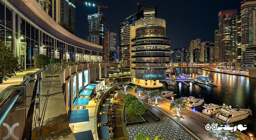 مرکز  دبی مارینا مال شهر امارات متحده عربی کشور دبی