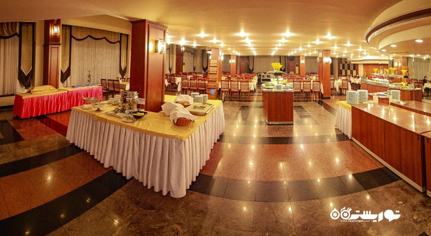 نمای کلی از رستوران سادآباد