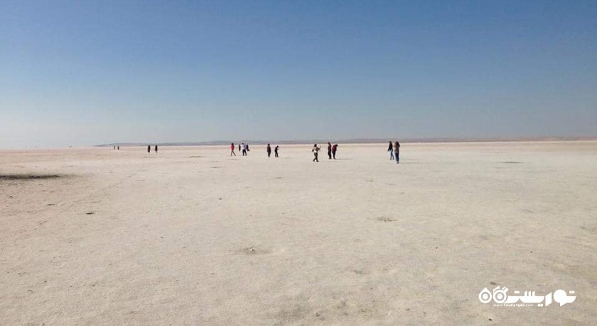 سرگرمی دریاچه نمک قونیه شهر ترکیه کشور قونیه