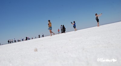 سرگرمی دریاچه نمک قونیه شهر ترکیه کشور قونیه