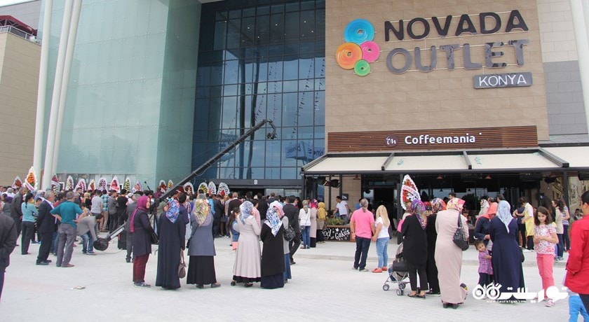 مرکز خرید مرکز خرید نوادا اوت لت قونیه شهر ترکیه کشور قونیه