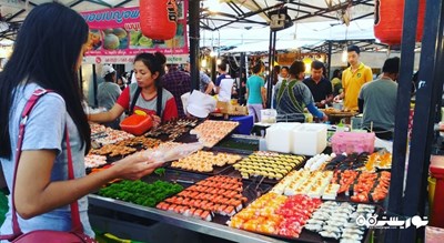 مرکز خرید بازار شبانه چیلوا شهر تایلند کشور پوکت