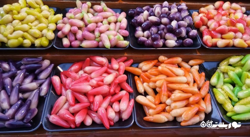 مرکز خرید بازار واکینگ استریت پوکت شهر تایلند کشور پوکت