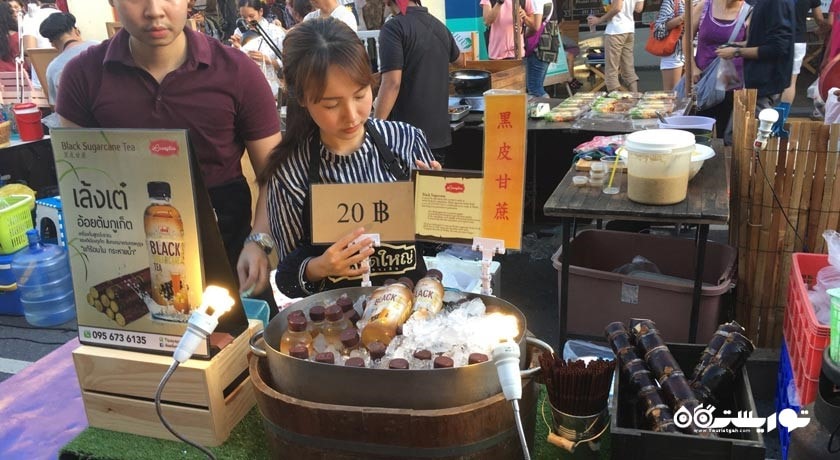 مرکز خرید بازار واکینگ استریت پوکت شهر تایلند کشور پوکت