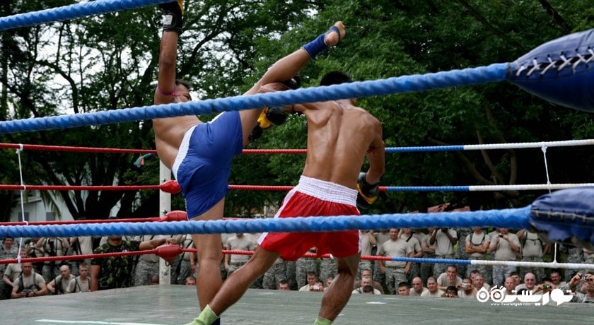 سرگرمی تماشای مسابقات بوکس تایلندی شهر تایلند کشور پوکت