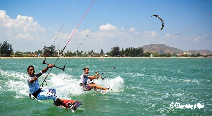 سرگرمی موج سواری با کایت سرفینگ شهر تایلند کشور پوکت