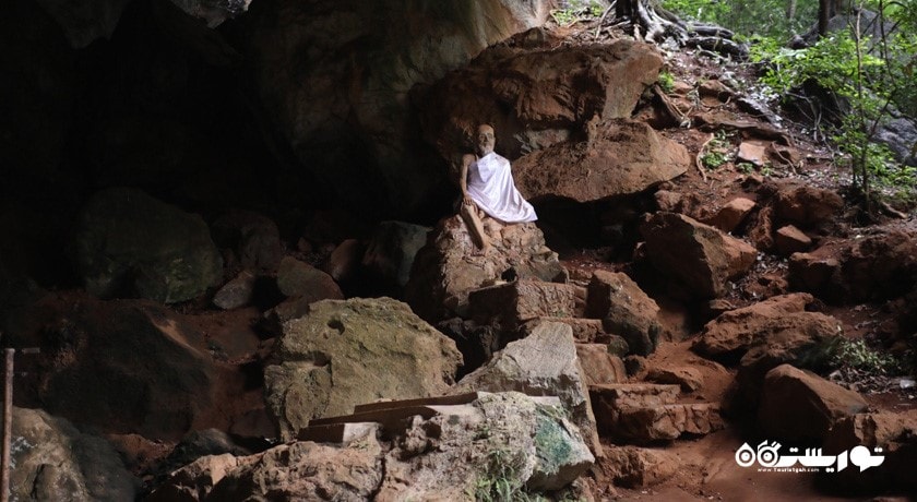  معبد وات سوان کوها (معبد غار) شهر تایلند کشور پوکت