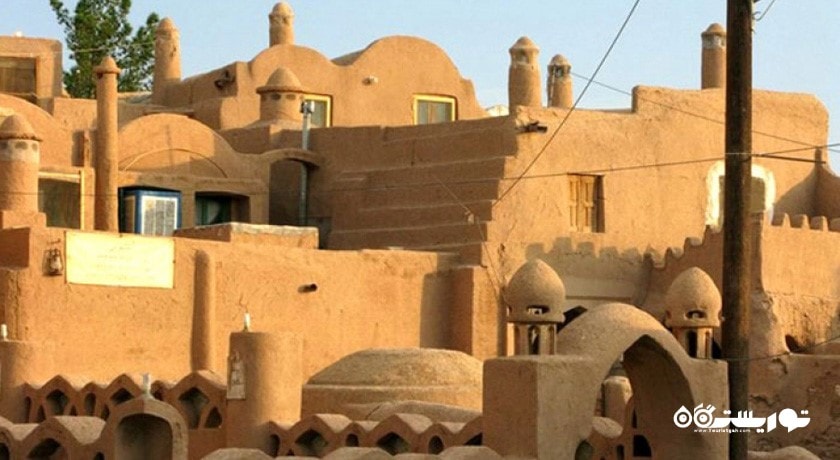  روستای گرمه شهرستان اصفهان استان خور  و بیابانک