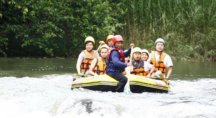 سرگرمی رفتینگ پوکت شهر تایلند کشور پوکت