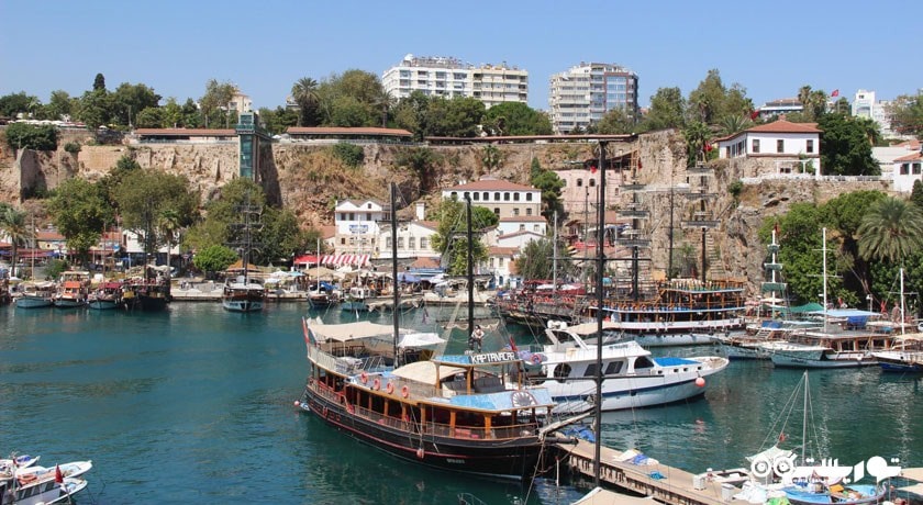 سرگرمی ساحل تفریحی کالیچی شهر ترکیه کشور آنتالیا