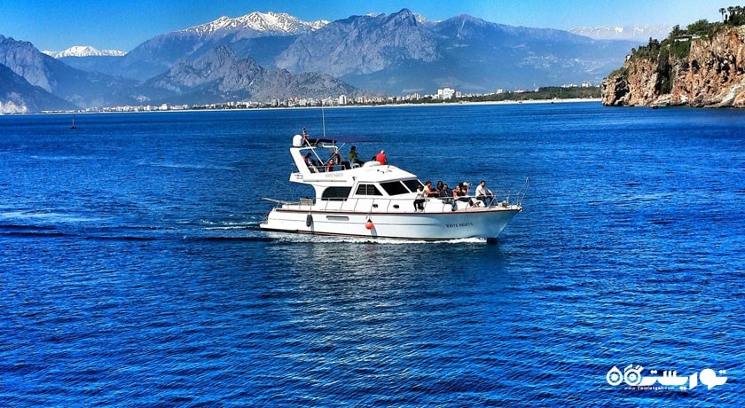 سرگرمی ساحل تفریحی کالیچی شهر ترکیه کشور آنتالیا