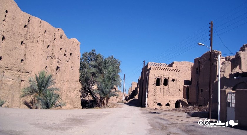  روستای بیاضه شهرستان اصفهان استان خور  و بیابانک