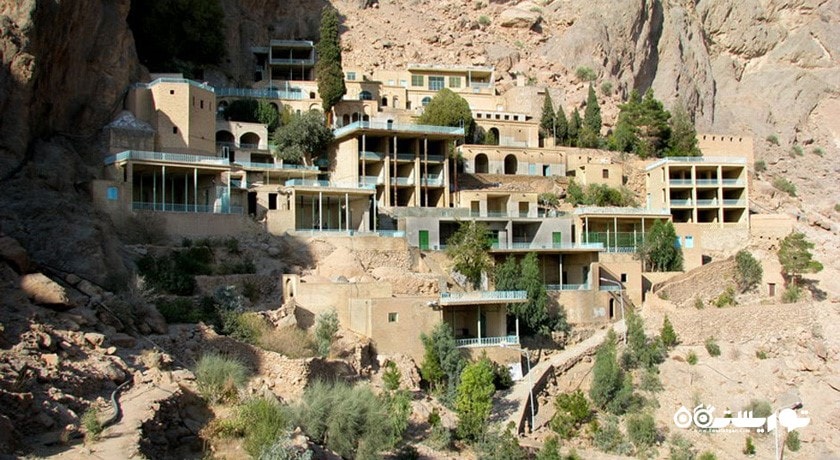  زیارتگاه پیر سبز چک چک شهرستان یزد استان اردکان