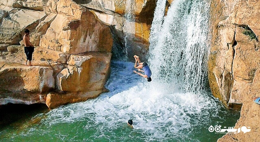  آبشار ماهوته شهرستان ایلام استان آبدانان	