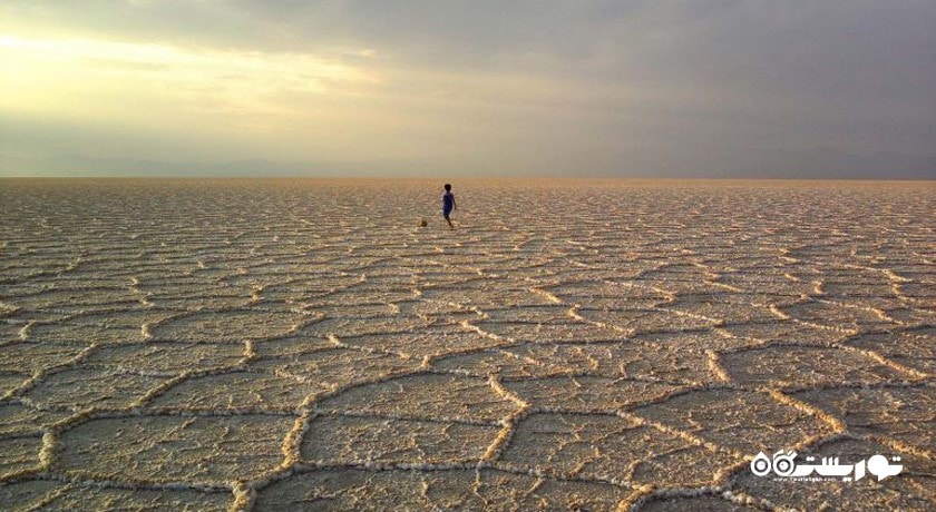  دریاچه نمک حاج علی قلی شهرستان سمنان استان دامغان