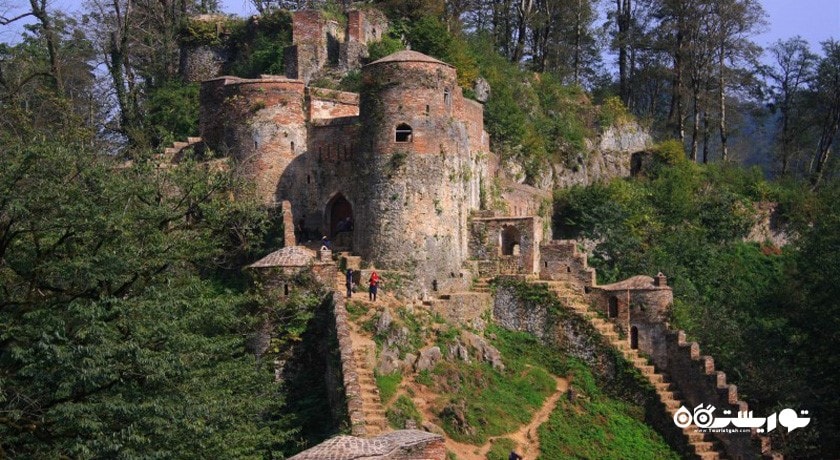 قلعه رودخان -  شهر فومن	
