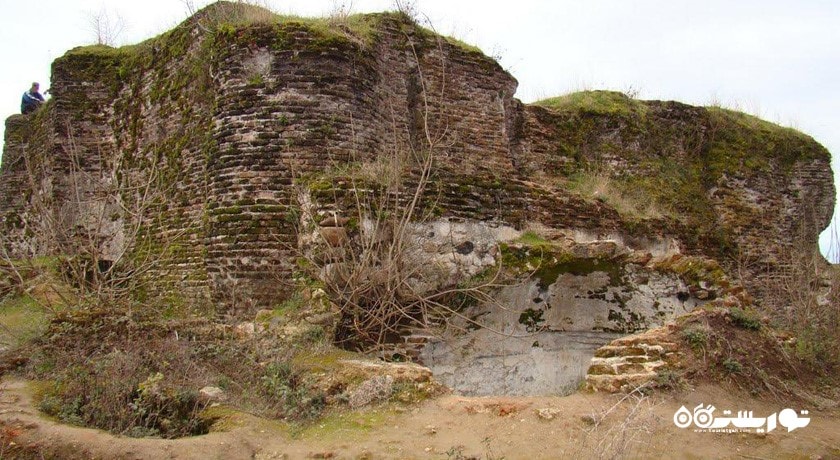  قلعه صلصال لیسار (قلعه سلسال) شهرستان گیلان استان لیسار