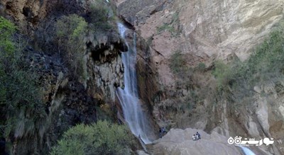  آبشار نوژیان شهرستان لرستان استان خرم آباد