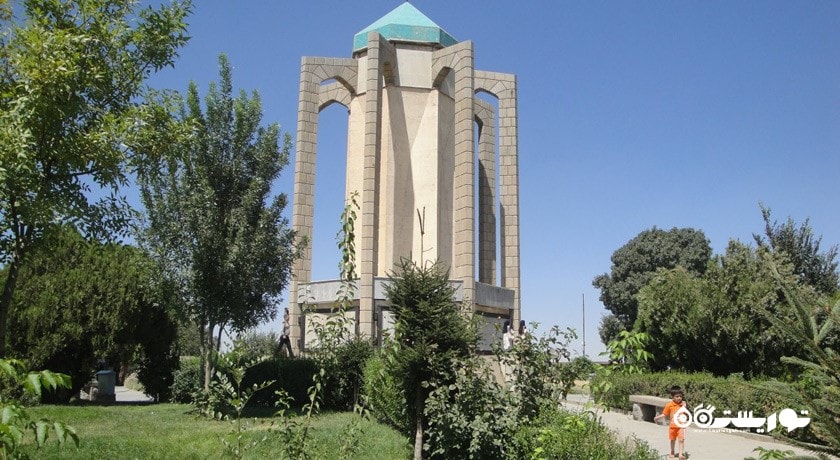  آرامگاه باباطاهر شهرستان همدان استان همدان
