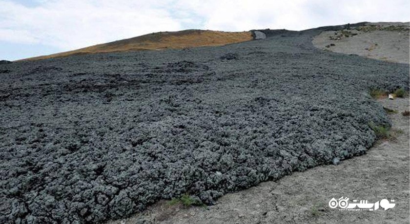 سرگرمی گلفشان های باکو شهر آذربایجان کشور باکو