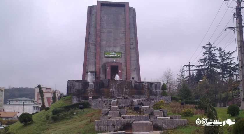  مقبره کاشف السلطنه(موزه تاریخ چای)  شهرستان گیلان استان لاهیجان