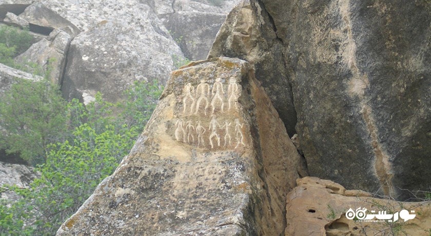 سرگرمی پارک ملی قبوستان شهر آذربایجان کشور باکو