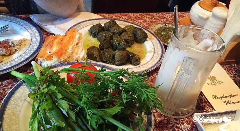 رستوران رستوران شهیرلی تندیر شهر باکو 