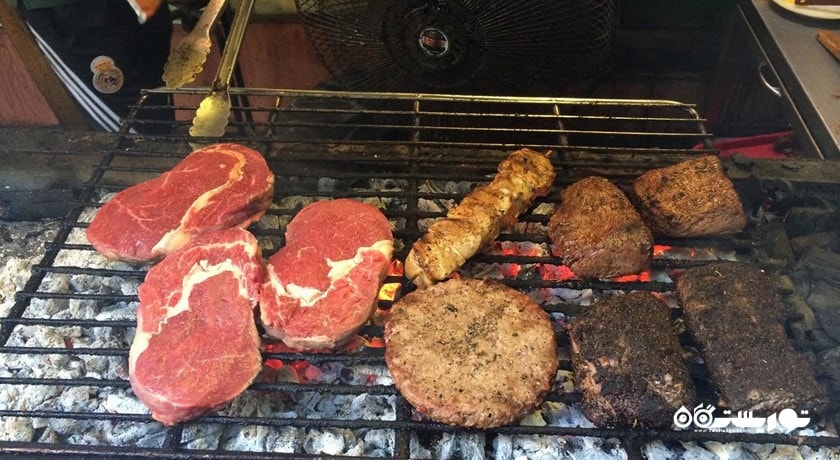 رستوران پائولز باکو استیک هاوس شهر باکو 