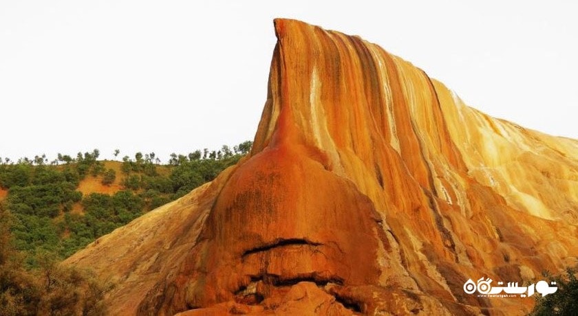 چشمه کانی گراوان (چشمه آهکی سردشت) -  شهر سردشت