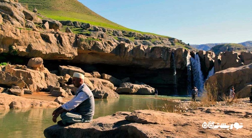  آبشار آفرینه شهرستان لرستان استان پل دختر	