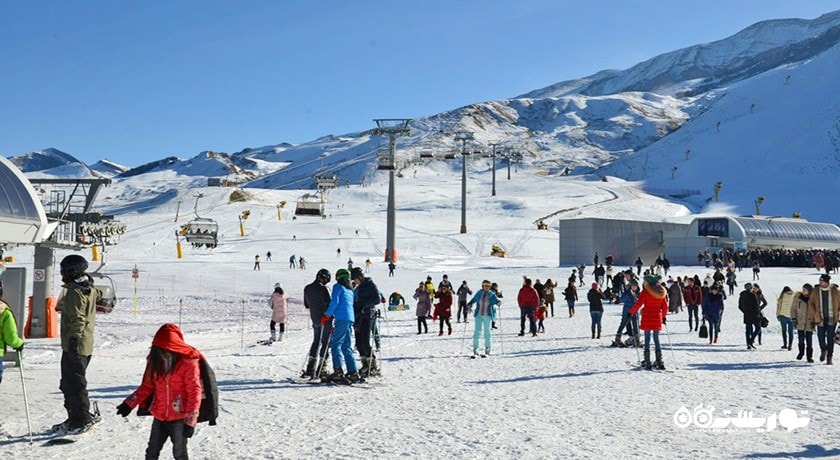 سرگرمی اسکی در باکو شهر آذربایجان کشور باکو