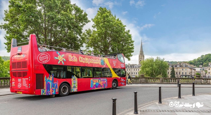 سرگرمی اتوبوس های هوپ آن هوپ آف شهر آذربایجان کشور باکو